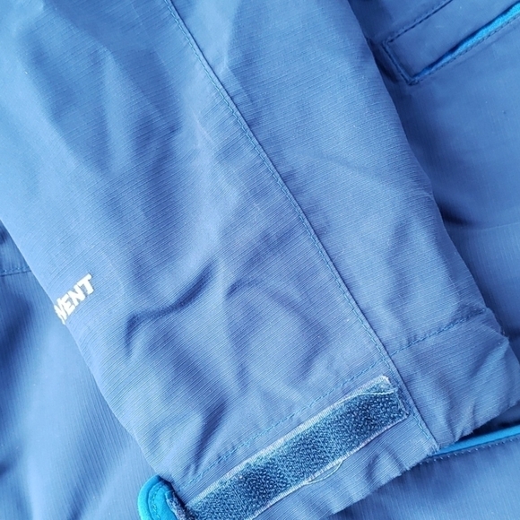 the North Face jacket.  USED - Picture 5 of 17